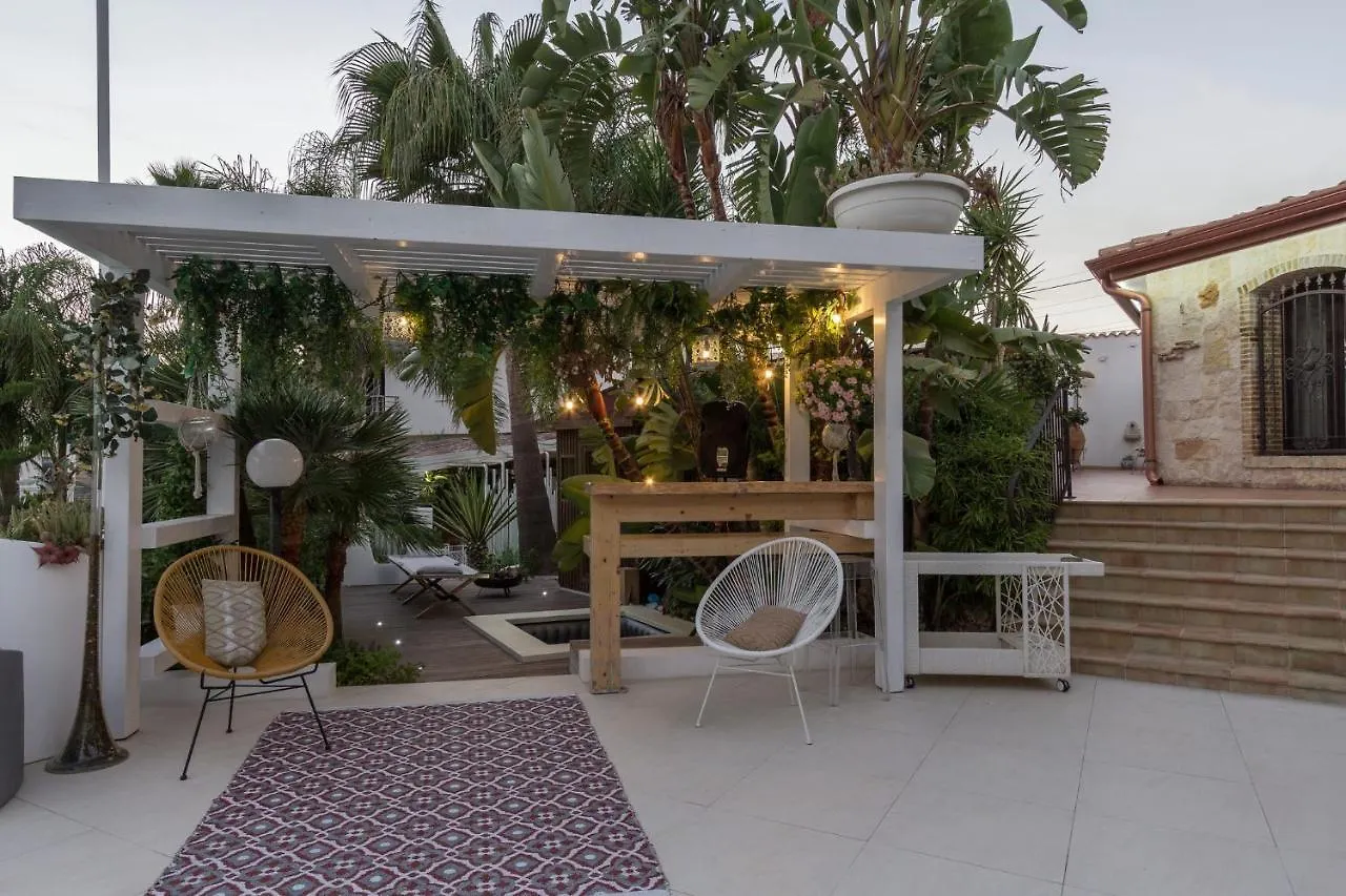 Diodorus Luxury Experience Hotel Favara Italien