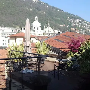  Apartment Via Carcano 13 Italien