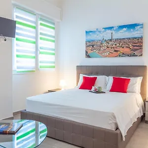 Appartamento Realkasa Azzarita Flat